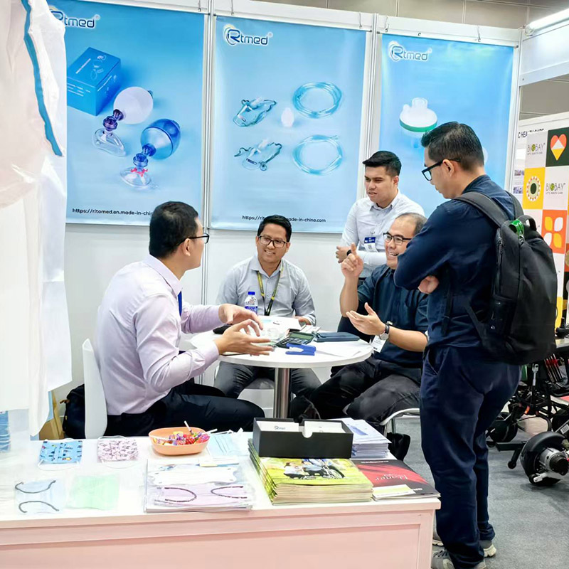 2024 INCONTRA NINGBO RITOMED AL SALONE DELLA SALUTE DEL SUD-EST ASIATICO